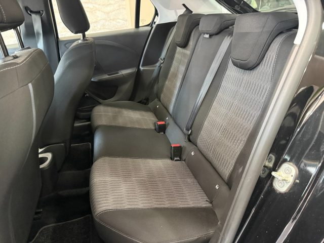 OPEL Corsa usata, con USB