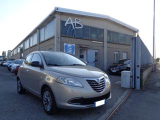 LANCIA Ypsilon 1.2 69 CV 5 PORTE GOLD *ok neopatentati*