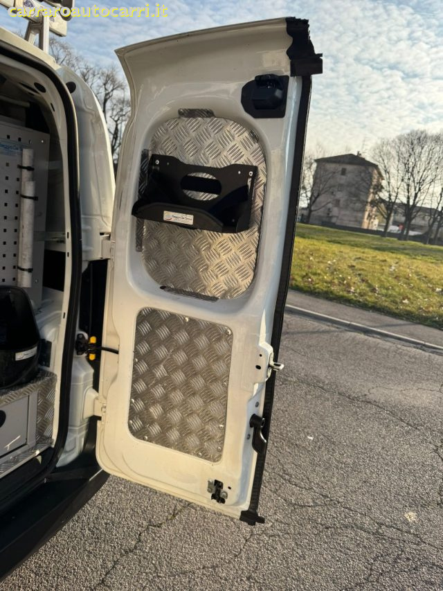 FIAT Fiorino usata, con MP3