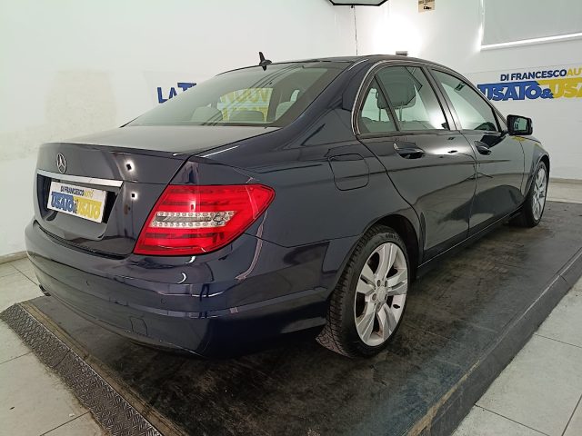 MERCEDES-BENZ C 220 usata, con Cerchi in lega