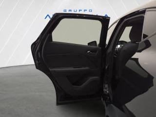 RENAULT Captur usata, con Sedile posteriore sdoppiato