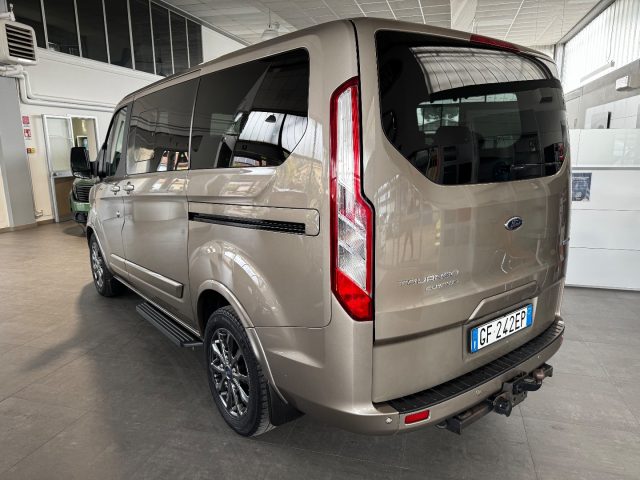 FORD Tourneo Custom usata, con Autoradio