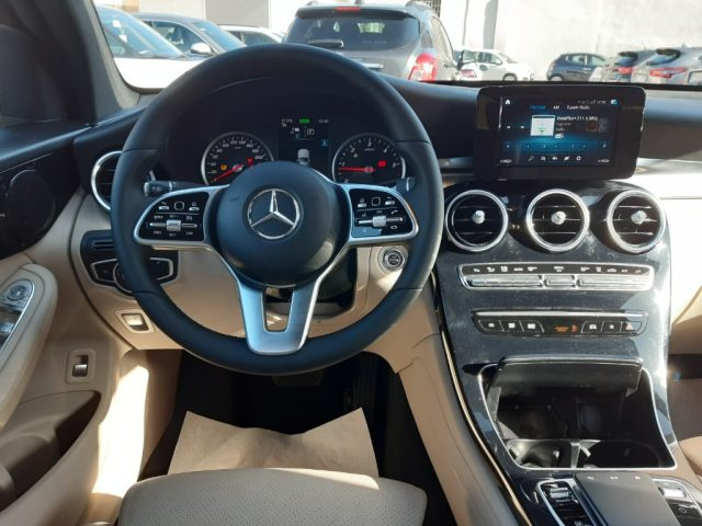 MERCEDES-BENZ GLC 300 usata, con Autoradio