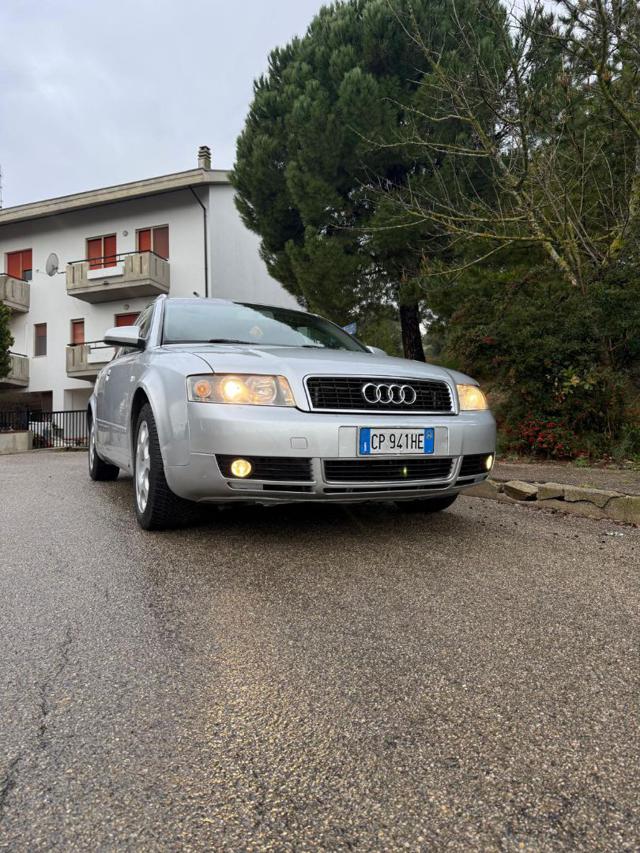 AUDI A4 usata, con Alzacristalli elettrici