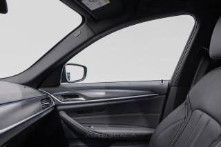 BMW 520 usata, con Autoradio digitale