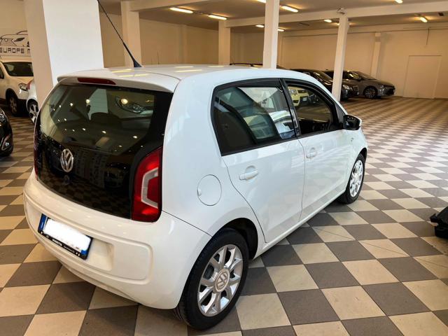 VOLKSWAGEN up! usata, con Autoradio