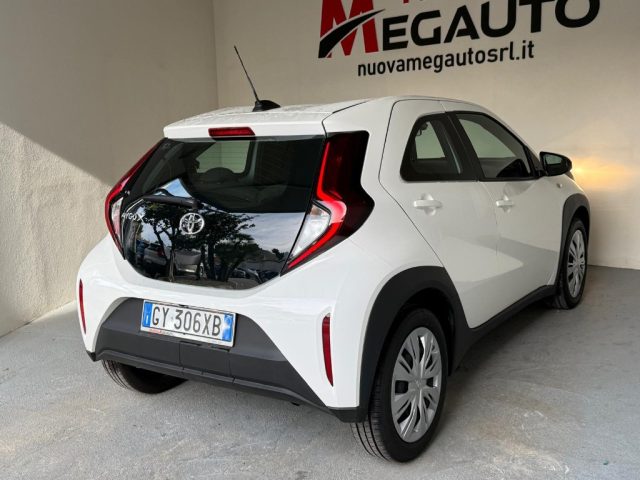 TOYOTA Aygo X usata, con Climatizzatore