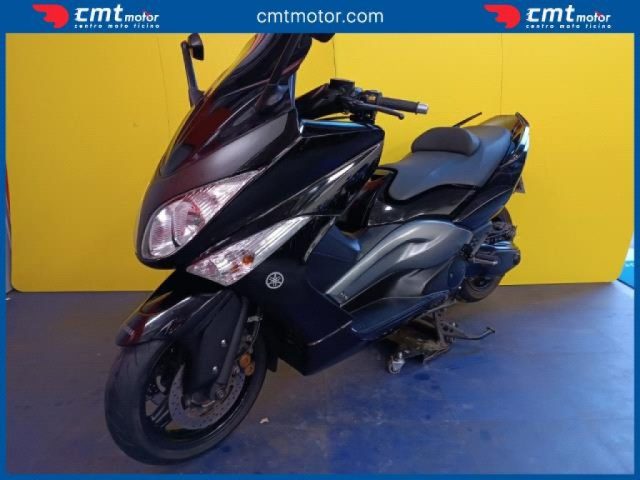 YAMAHA T-Max 500 usata 1
