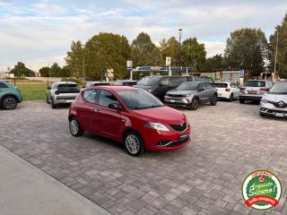 LANCIA Ypsilon usata, con Autoradio
