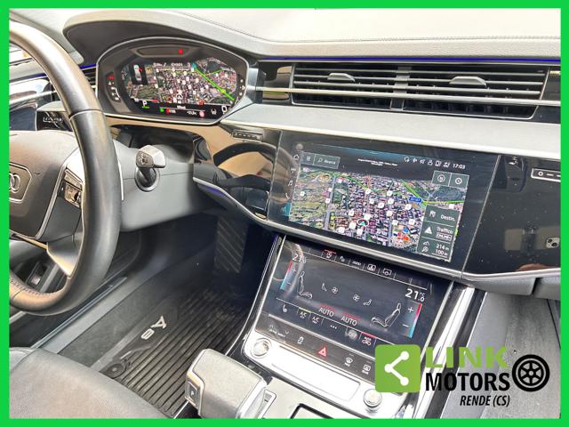 AUDI A8 usata, con Fari direzionali