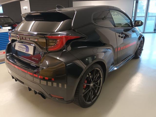 TOYOTA Yaris usata, con Airbag