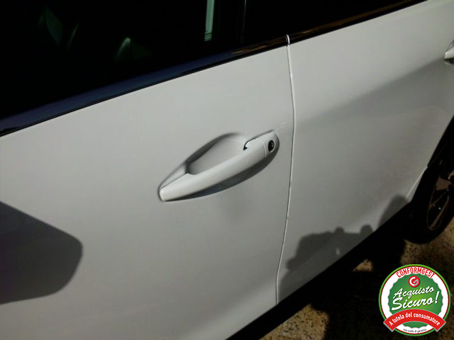 PEUGEOT 2008 usata, con Controllo elettronico della corsia