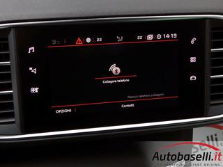 PEUGEOT 308 usata, con Specchietto retrovisore con funzione antiabbagliamento