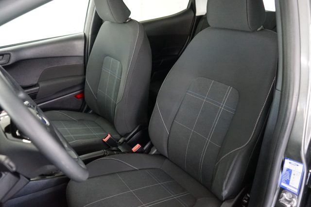 FORD Fiesta usata, con Luci diurne