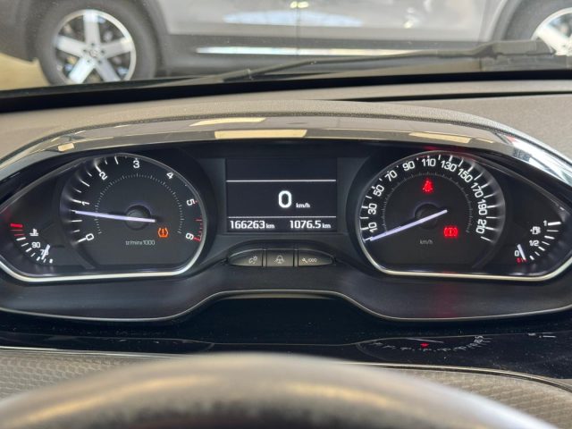PEUGEOT 208 usata, con Controllo trazione