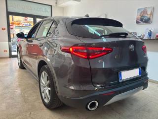 ALFA ROMEO Stelvio usata, con Airbag laterali