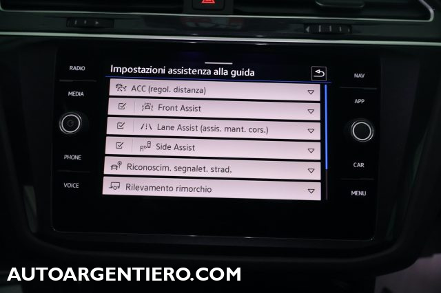 VOLKSWAGEN Tiguan usata, con Volante in pelle