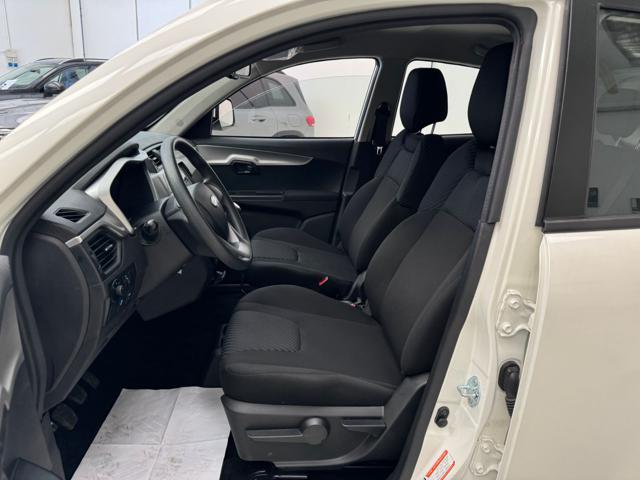 MAHINDRA KUV100 usata, con Antifurto