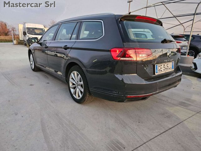 VOLKSWAGEN Passat Variant usata, con Airbag Passeggero