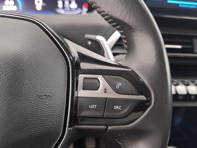PEUGEOT 3008 usata, con Sistema di navigazione
