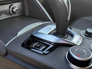 ALFA ROMEO Stelvio usata, con Vetri oscurati