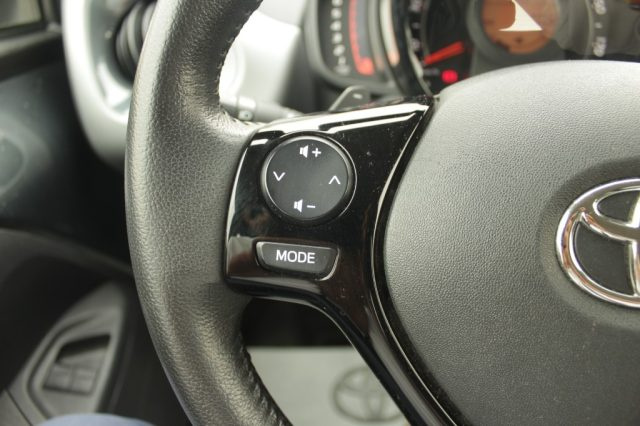 TOYOTA Aygo usata 19