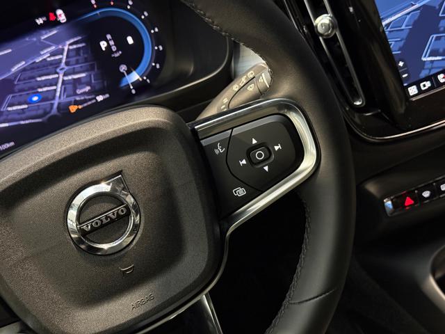 VOLVO XC40 usata, con Touch screen