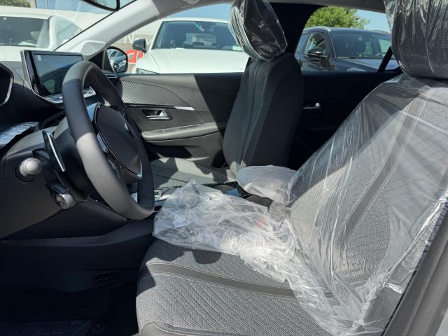 PEUGEOT 208 usata, con Interni in pelle