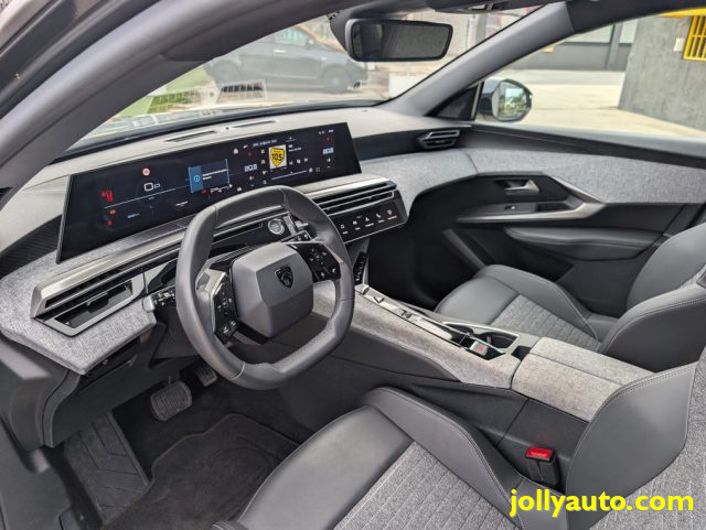 PEUGEOT 5008 usata, con Sensore di pioggia