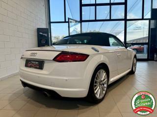 AUDI TT usata, con Autoradio