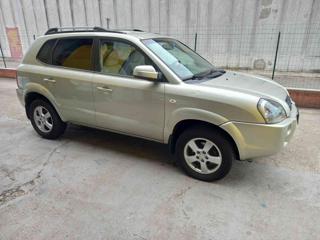 HYUNDAI Tucson usata, con Autoradio