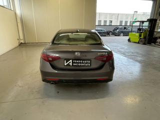 ALFA ROMEO Giulia usata, con Autoradio