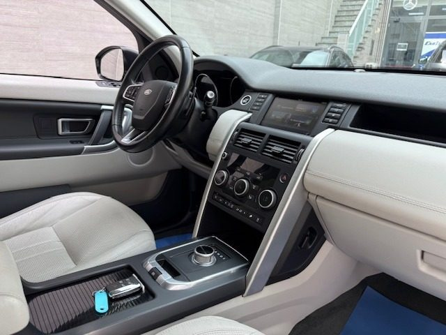 LAND ROVER Discovery Sport usata, con Controllo trazione