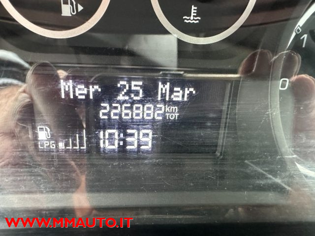 LANCIA Ypsilon usata, con Airbag testa