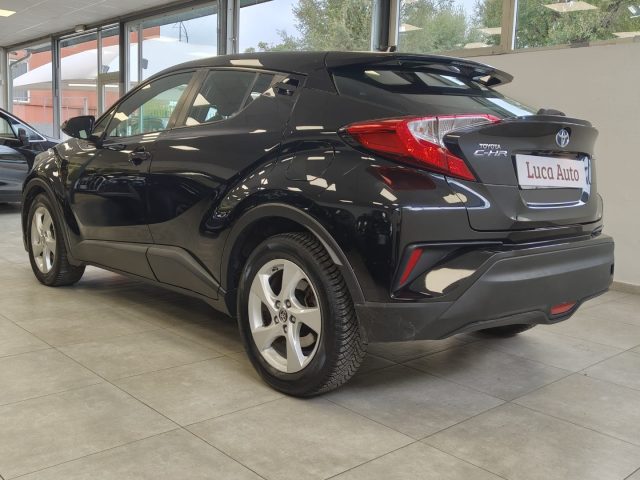 TOYOTA C-HR usata, con Cerchi in lega