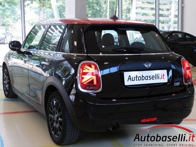 MINI One usata, con USB