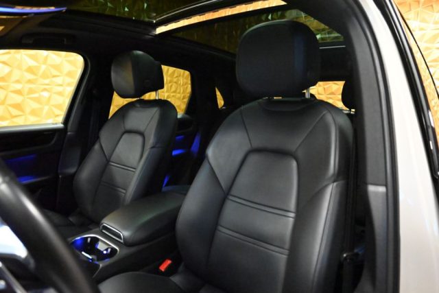 PORSCHE Cayenne usata 177