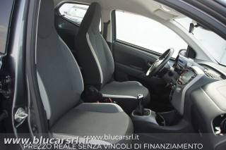 TOYOTA Aygo usata 10