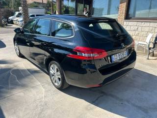 PEUGEOT 308 usata, con Alzacristalli elettrici