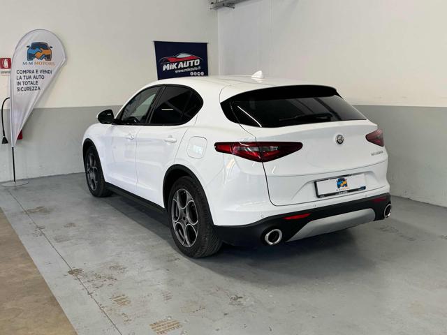 ALFA ROMEO Stelvio usata, con Alzacristalli elettrici