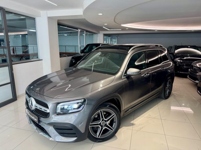 MERCEDES-BENZ GLB 200 usata, con Airbag