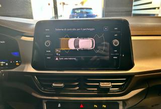 VOLKSWAGEN T-Roc usata, con Climatizzatore