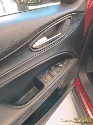 ALFA ROMEO Stelvio usata, con Sistema di navigazione