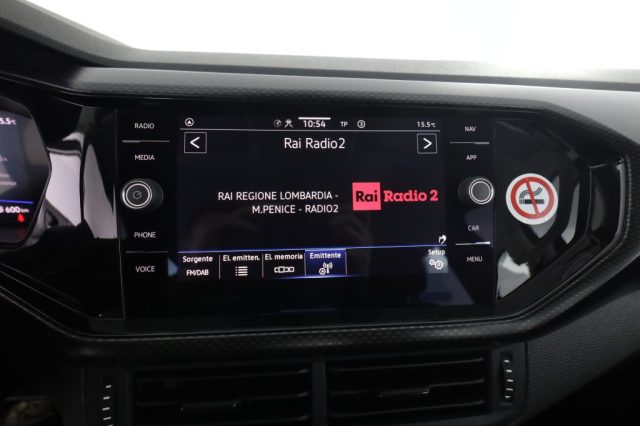 VOLKSWAGEN T-Cross usata 10