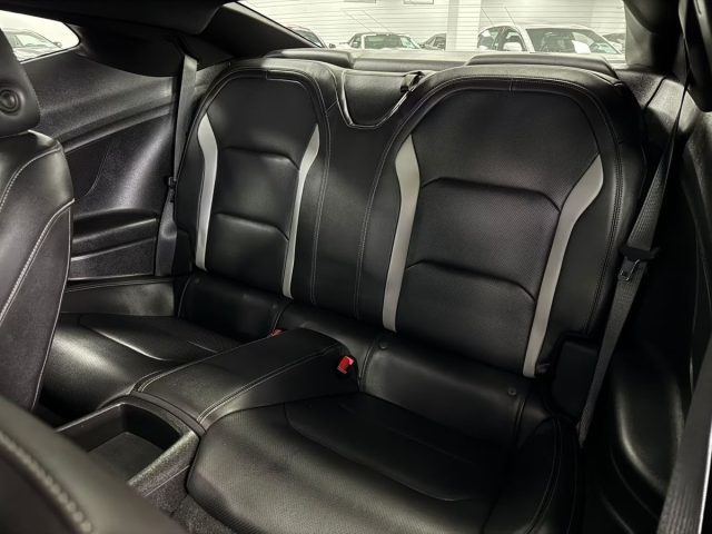 CHEVROLET Camaro usata 9