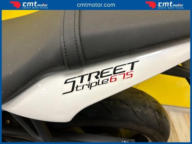 TRIUMPH Street Triple usata 8