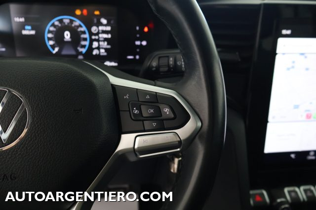 VOLKSWAGEN Amarok usata, con Touch screen