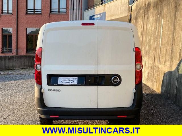 OPEL Combo usata, con Controllo trazione