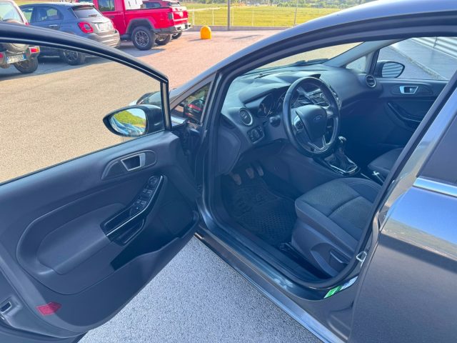 FORD Fiesta usata, con Chiusura centralizzata