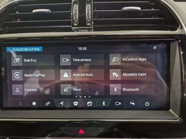 JAGUAR XE usata, con Luci diurne LED